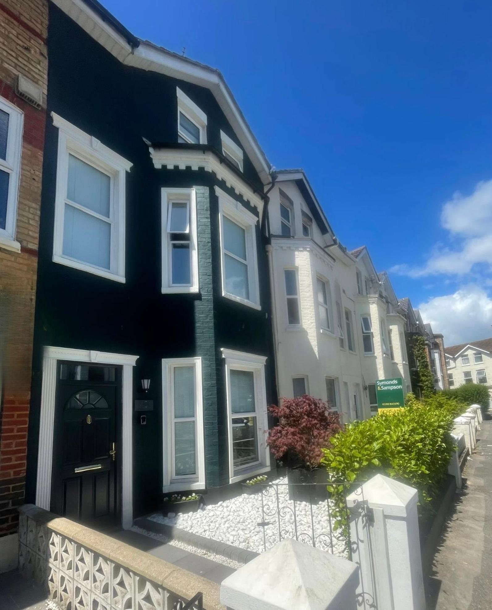 House In Central 본머스 외부 사진